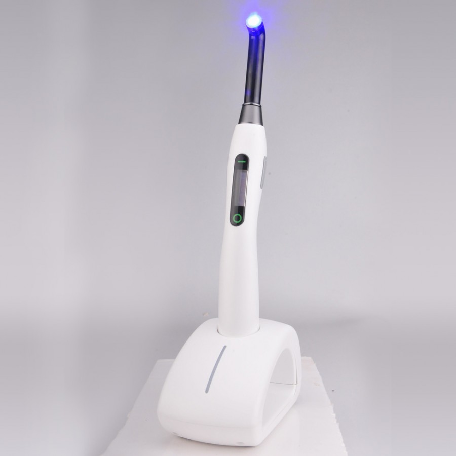 3H®歯科用LED光重合器Xlite4（高出力7W-2000mWcm²）