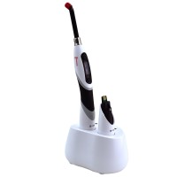 Woodpecker B-Cure 歯科用光重合照射器 バッテリー 2 個と充電器付き